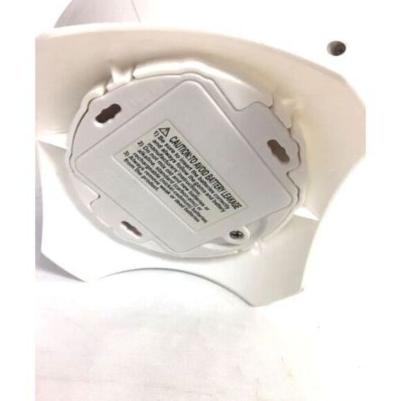 Twister Dance Game Speaker Features Britney Spears 4 Twister Moves Mats + 2 CDS - Picture 7 of 7